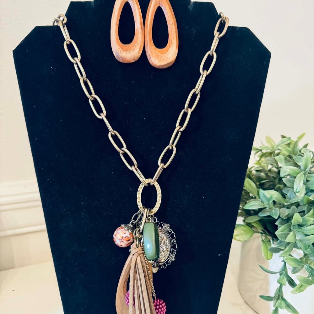 Premier Designs Statement Necklace & Wood Earring Set Boho Chic